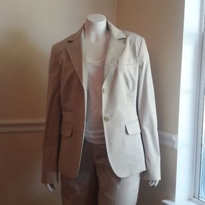 "346" Brooks Brothers woman's 2 piece suit eSize 8